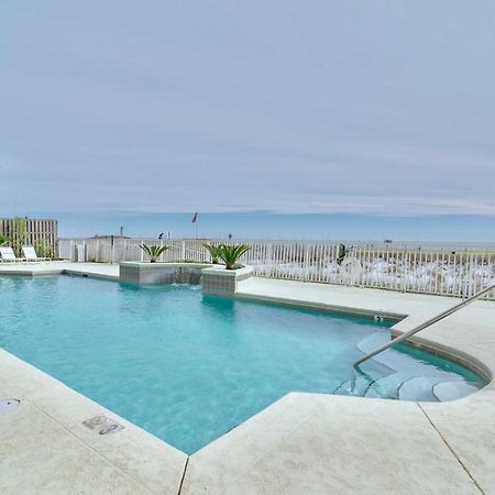 Beachfront Gulf Shores Condo With Pool Extérieur photo